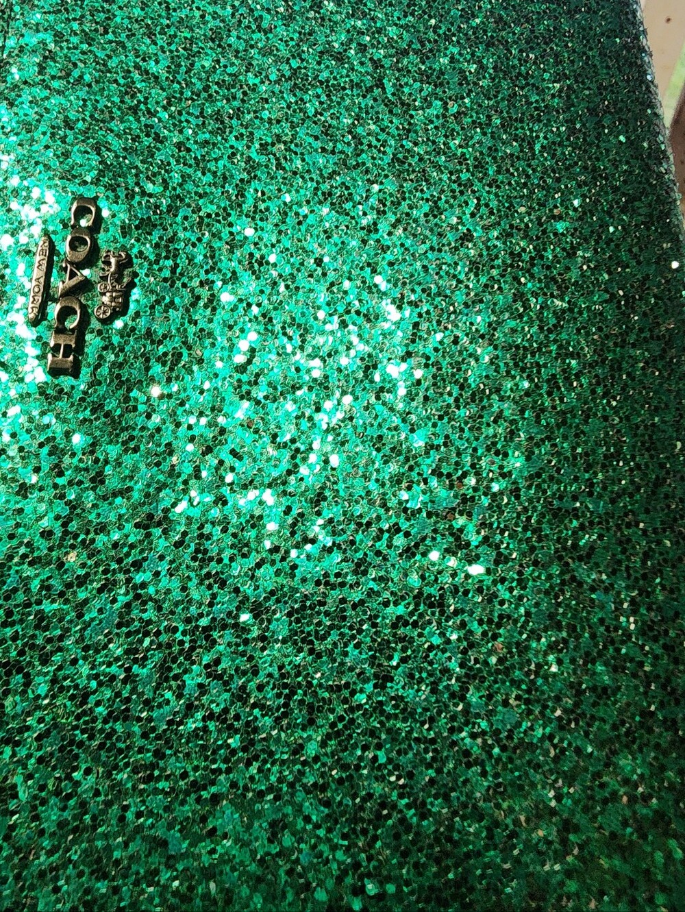 SOLD✨️NWOT Coach Limited Edition Green Glitter Hayden Foldover Crossbody, 2018 - Picture 5 of 10